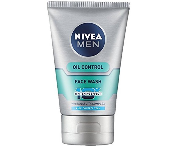 Nivea Men Advanced Whitening Oil Control Face Wash