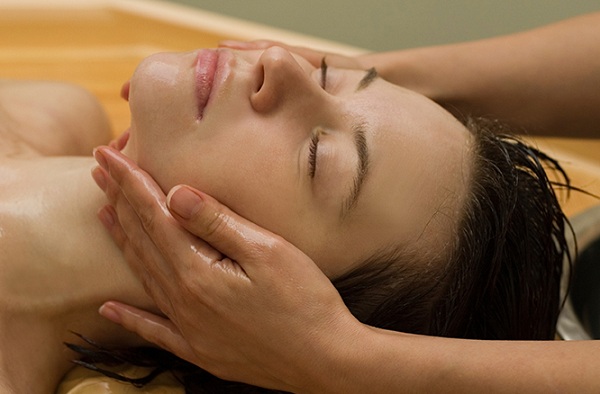 aromatherapy facial