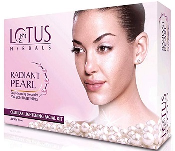 Lotus Herbals Radiant Pearl Facial Kit