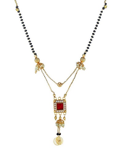 Double chain inspired mangalsutra locket design