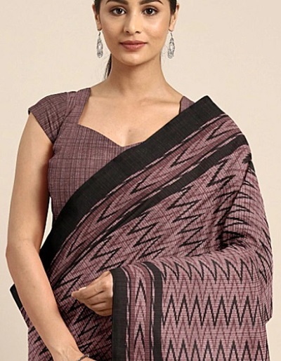 Simplistic cotton saree blouse pattern