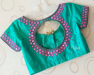 Short-Sleeved Mirror Embellished Blue Blouse