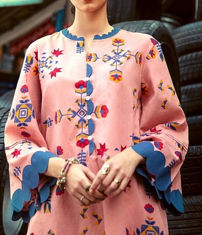 Scalloped Kurti Sleeves Design